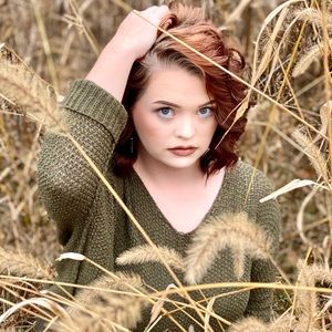 Meet your Posher, Kira